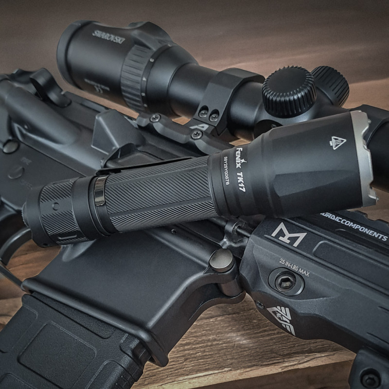 Taskulamppu Fenix TK17, 3600 lm