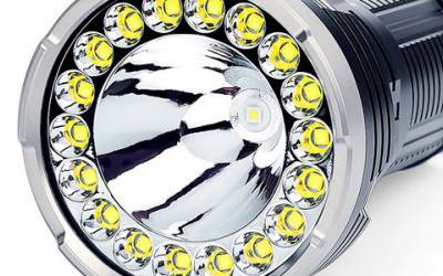 LR40R Ultrakompakti hakuvalo