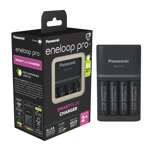 Panasonic Eneloop Pro BQ-CC55 -pikalatauslaite + 4 kpl Eneloop Pro AA 2500 mAh -akkuparistoja Panasonic Eneloop Pro BQ-CC55 -pikalatauslaite + 4 kpl Eneloop Pro AA 2500 mAh -akkuparistoja