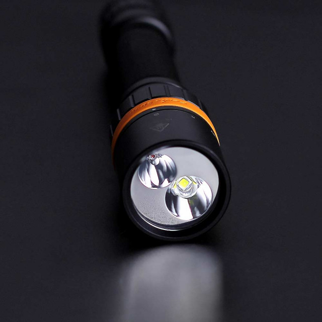 Sukelluslamppu Fenix SD20, 1000 lm Sukelluslamppu Fenix SD20, 1000 lm