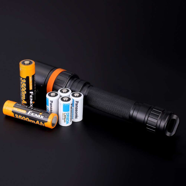 Sukelluslamppu Fenix SD20, 1000 lm Sukelluslamppu Fenix SD20, 1000 lm