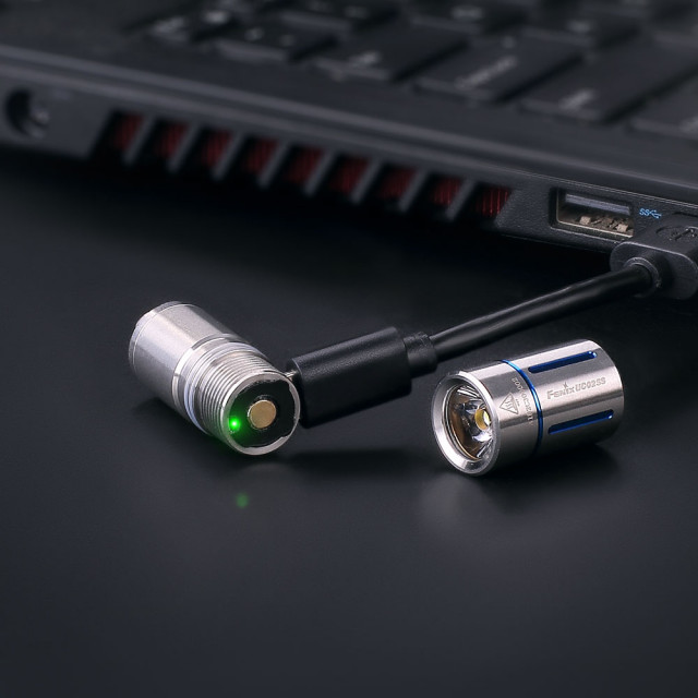 Fenix UC02SS Mini-Flashlight Fenix UC02SS Mini-Flashlight