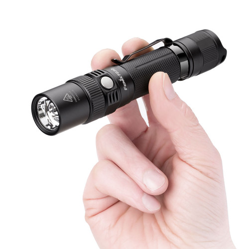 Taskulamppu, säädettävä valokeila Fenix FD30 akulla, 900 lm -  POISTUNUT Taskulamppu, säädettävä valokeila Fenix FD30 akulla, 900 lm -  POISTUNUT