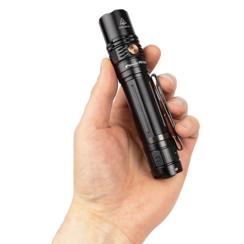 Taskulamppu Fenix PD36R, 1600 lm - POISTUNUT Taskulamppu Fenix PD36R, 1600 lm - POISTUNUT