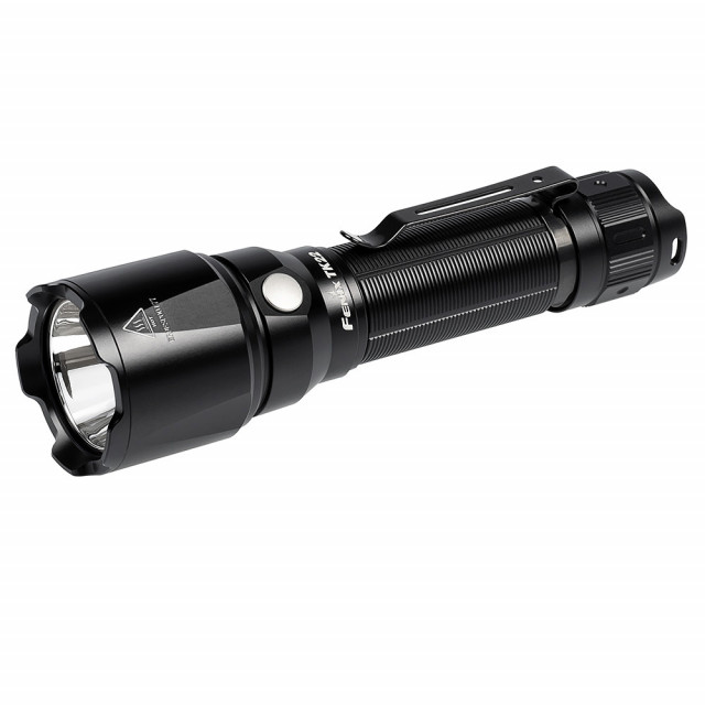 Fenix TK22 V2.0 taskulamppu Fenix TK22 V2.0 taskulamppu