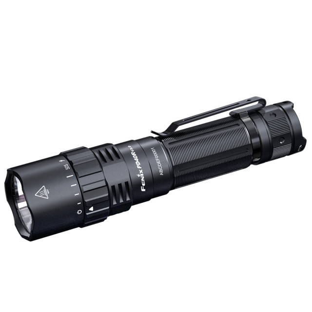 Taskulamppu Fenix PD40R V3.0, 3000 lm Taskulamppu Fenix PD40R V3.0, 3000 lm