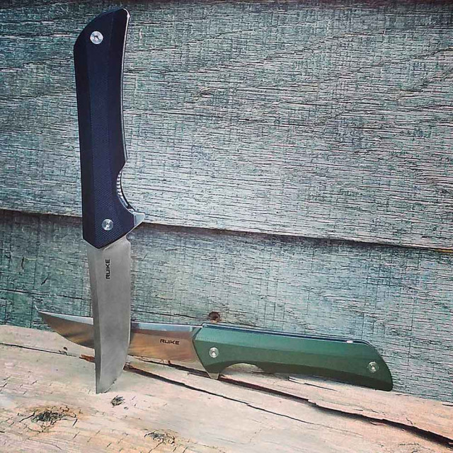 Taittoveitsi Hussar P121-B, musta Taittoveitsi Hussar P121-B, musta